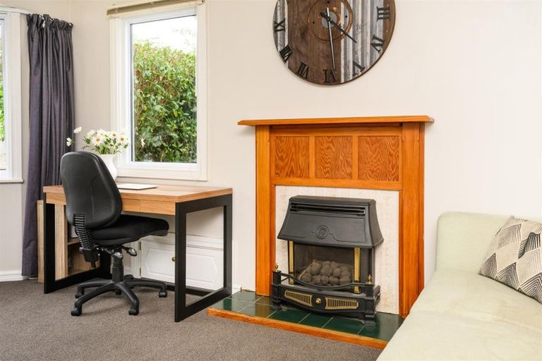 Photo of property in 3 Flower Street, Bulls, 4818