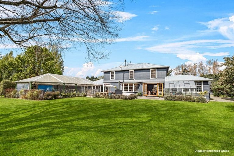 Photo of property in 35 Kainga Road, Kainga, Christchurch, 8083