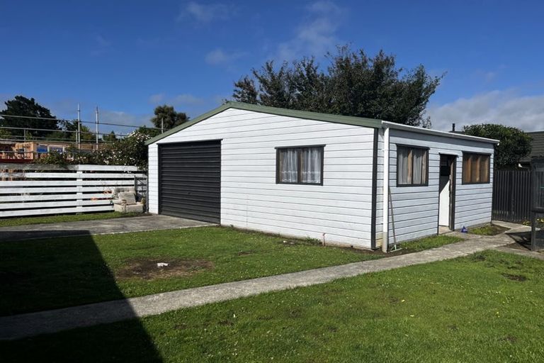 Photo of property in 18 Pukepapa Road, Marton, 4710