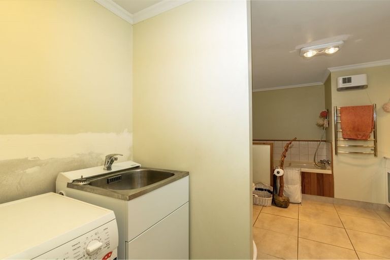 Photo of property in 44 Letts Gully Road, Letts Gully, Alexandra, 9393