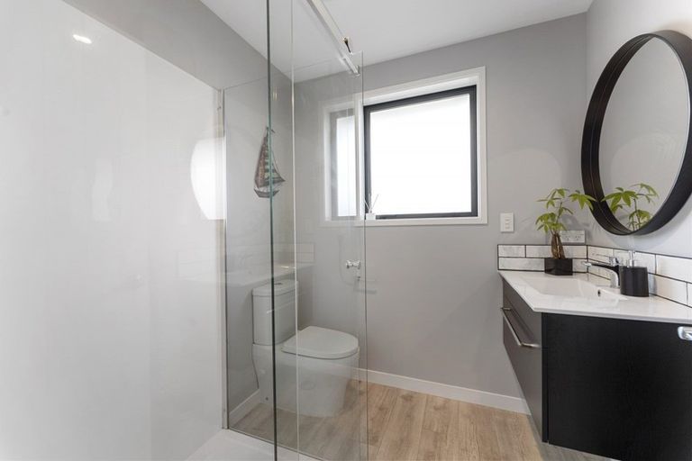 Photo of property in 35 Galatos Street, Rangiora, 7400