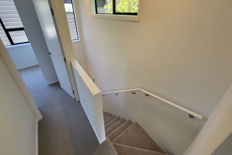 Photo of property in 8/564 High Street, Boulcott, Lower Hutt, 5010