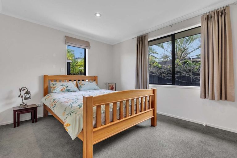 Photo of property in 45 Gibson Place, Papamoa Beach, Papamoa, 3118