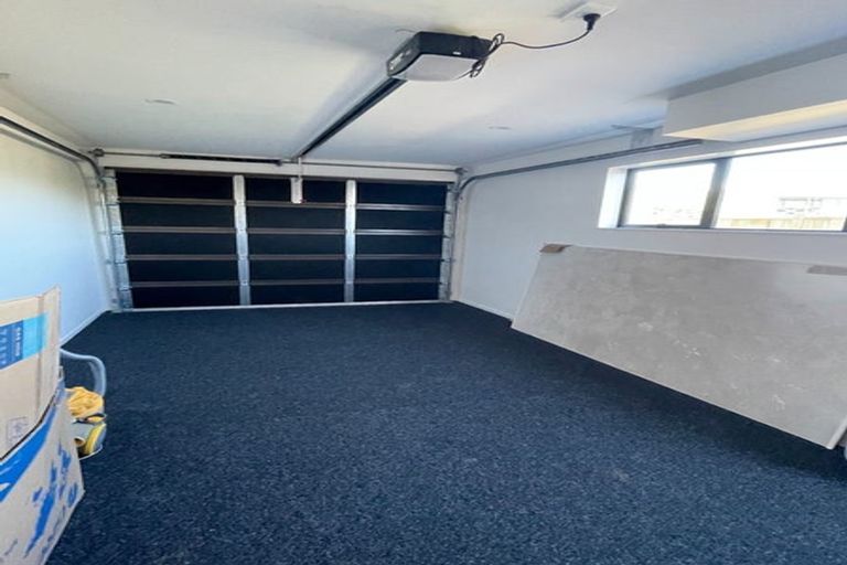 Photo of property in 6b Cairngorm Place, Highland Park, Auckland, 2010