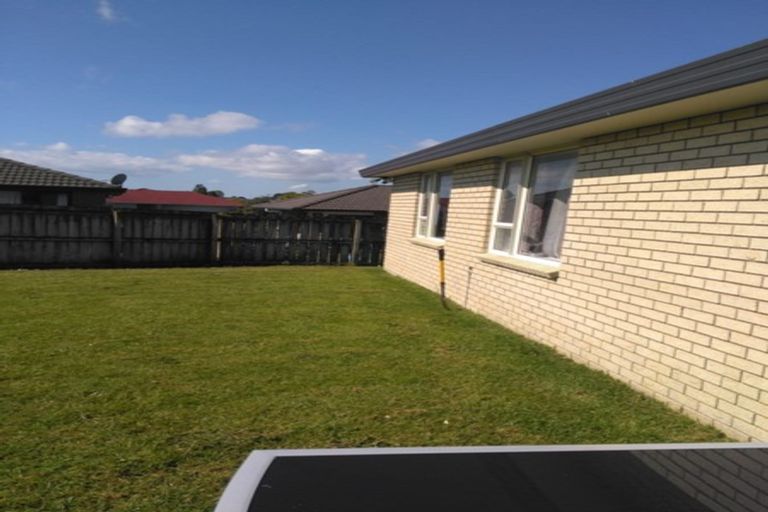 Photo of property in 4 Waldos Way, Mangere, Auckland, 2022