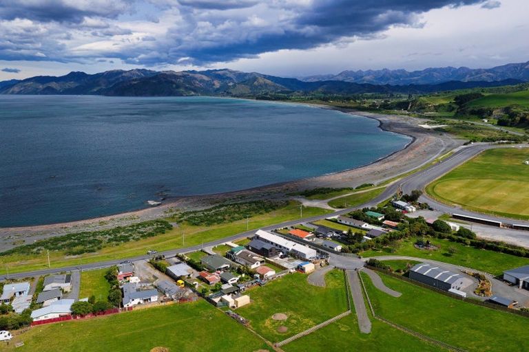 Photo of property in 15 South Bay Parade, South Bay, Kaikoura, 7300