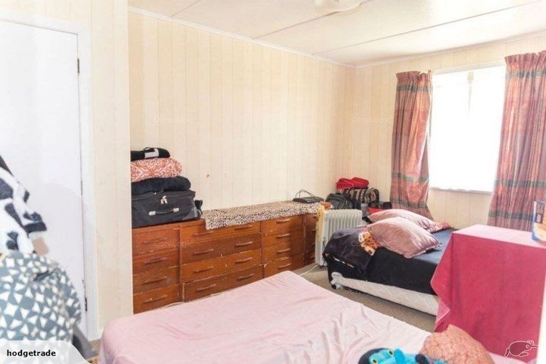 Photo of property in 31 James Street, Dannevirke, 4930