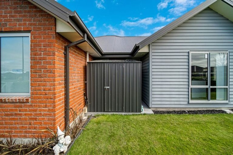Photo of property in 2 Navy Loop, Rolleston, 7614