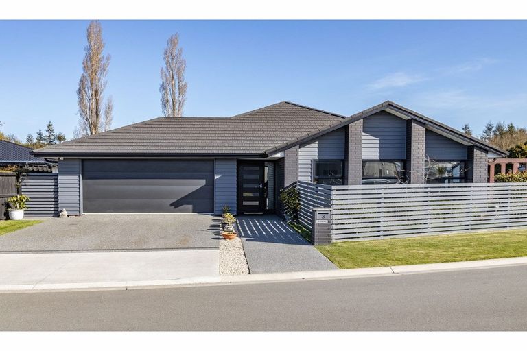 Photo of property in 3 Spring Lane, Rangiora, 7400