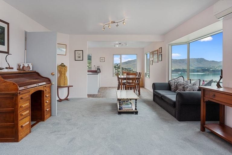 Photo of property in 16 Dudley Road, Lyttelton, 8082