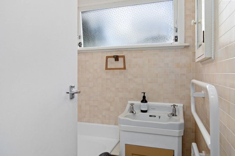 Photo of property in 34 Petrie Street, Wainuiomata, Lower Hutt, 5014