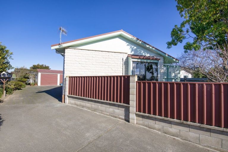 Photo of property in 5 Ted Harpur Place, Onekawa, Napier, 4110