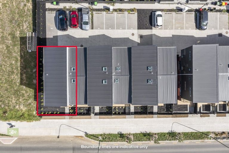 Photo of property in 3 Papatahi Lane, Flat Bush, Auckland, 2019