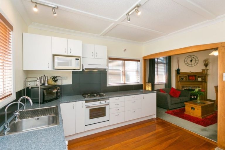 Photo of property in 121 Lemon Street, New Plymouth, 4312
