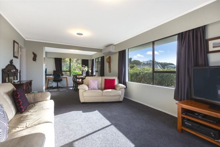 Photo of property in 31a Bodmin Terrace, Camborne, Porirua, 5026