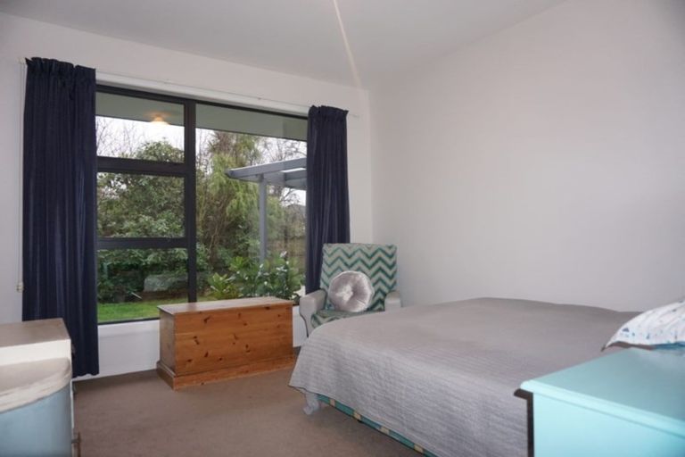 Photo of property in 57 Wai-iti Terrace, Burnside, Christchurch, 8052