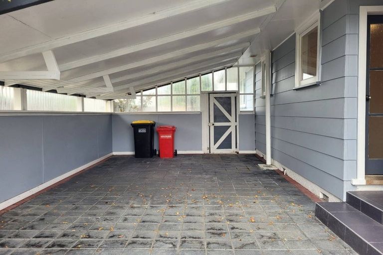 Photo of property in 27 Kent Street, Carterton, 5713