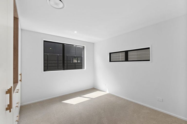 Photo of property in 2 Riverview Terrace, Fairfield, Hamilton, 3214