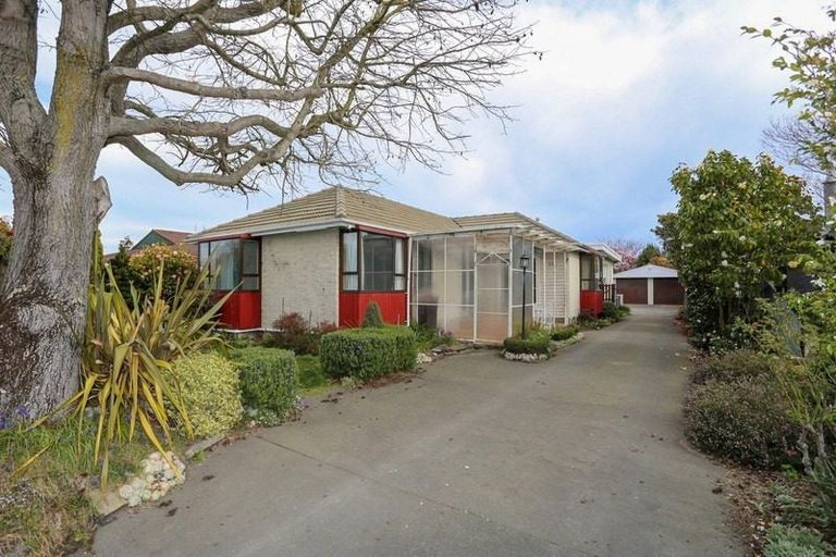 Photo of property in 223 Waimairi Road, Ilam, Christchurch, 8041
