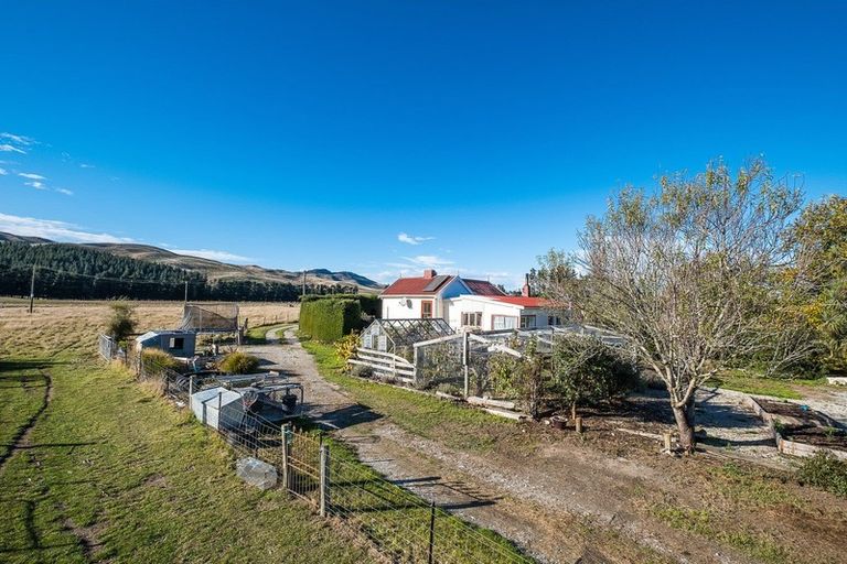 Photo of property in 431 Grange Hill Road, Makareao, Palmerston, 9483