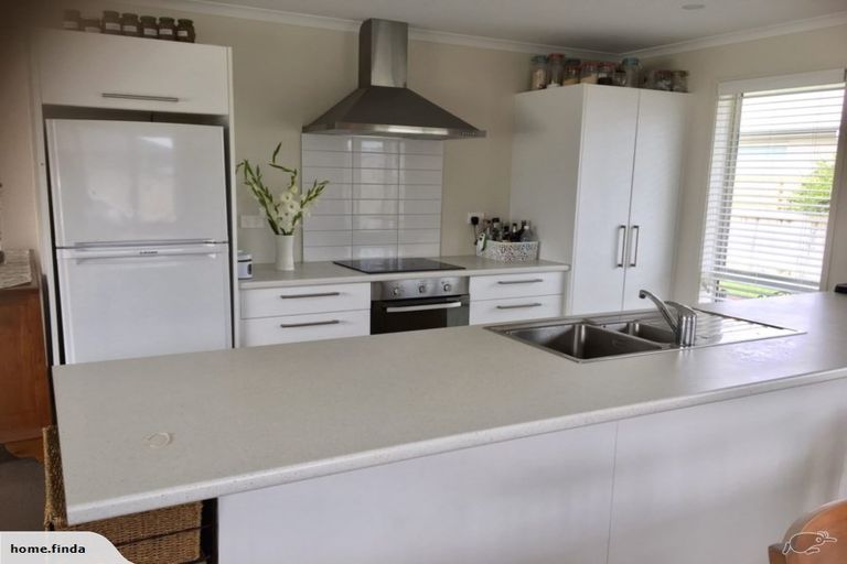 Photo of property in 26 Benmore Crescent, Pyes Pa, Tauranga, 3112