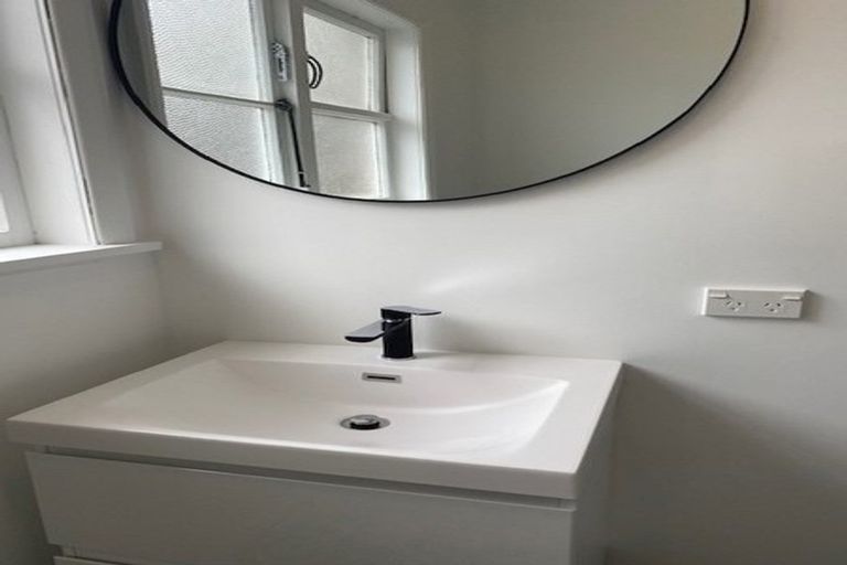 Photo of property in 173 Oxford Terrace, Epuni, Lower Hutt, 5011