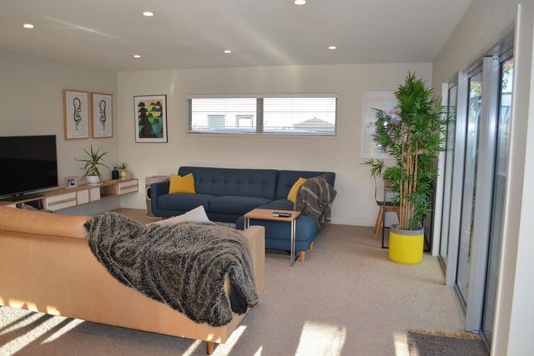 Photo of property in 109a Wairau Road, Oakura, 4314