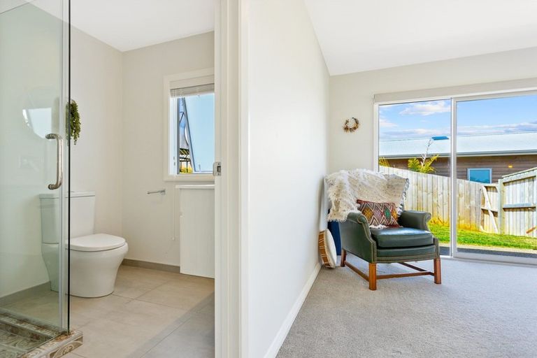 Photo of property in 78 Solan Drive, Waimauku, 0812