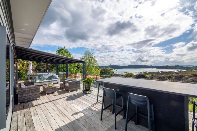 Photo of property in 7 Toi Track, Russell, 0272