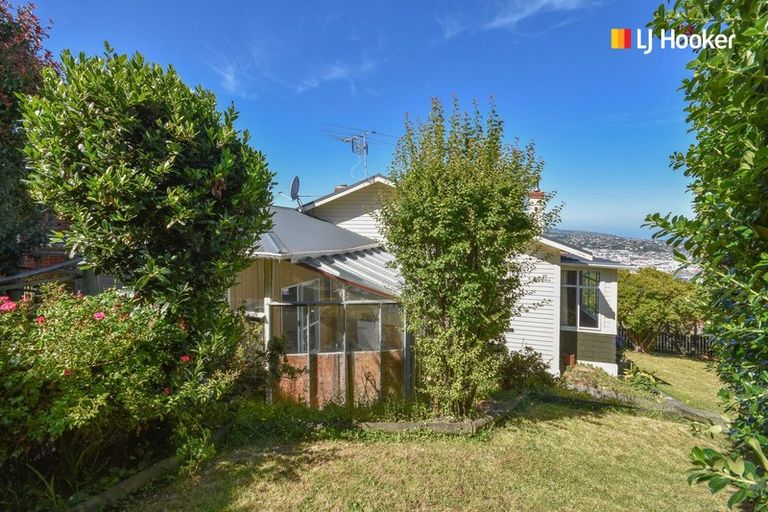 Photo of property in 73 Forfar Street, Clyde Hill, Dunedin, 9011