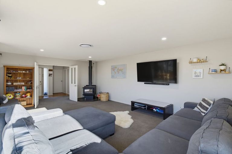 Photo of property in 122 Lowes Road, Rolleston, 7614
