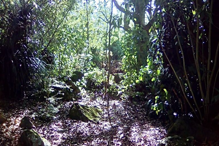 Photo of property in 6 Pukeatua Road, Maungatapere, Whangarei, 0179