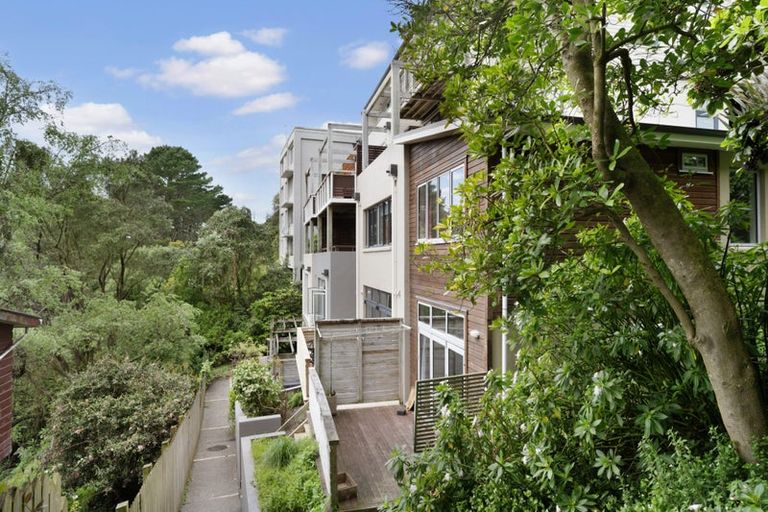 Photo of property in 7/59 Mortimer Terrace, Brooklyn, Wellington, 6021