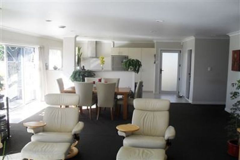 Photo of property in 34 Bernard Street, Chedworth, Hamilton, 3210