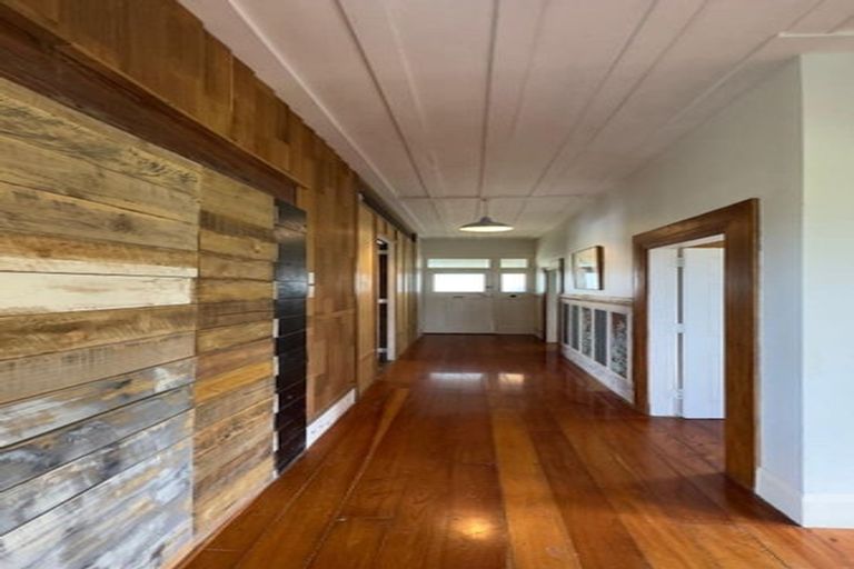 Photo of property in 7 James Road, Maungaturoto, 0587