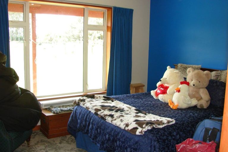 Photo of property in 256 Oreti Road, Otatara, Invercargill, 9879