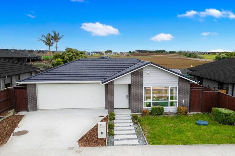 Photo of property in 33 Taepu Road, Pukekohe, 2120