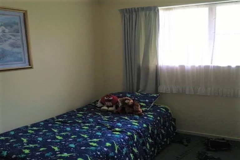 Photo of property in 2/92-94 Copeland Street, Epuni, Lower Hutt, 5011