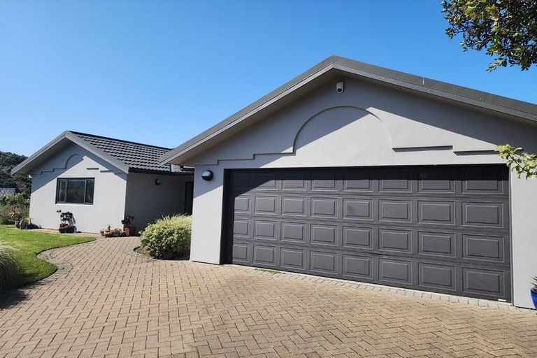 Photo of property in 3 Gybe Place, Whitby, Porirua, 5024