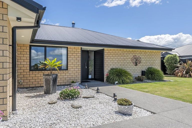 Photo of property in 13 Cressy Place, Darfield, 7510