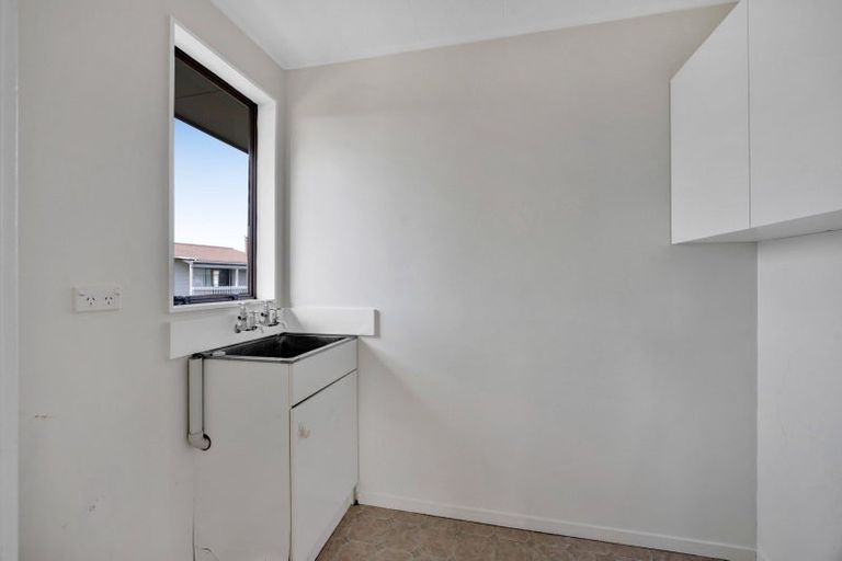 Photo of property in 10 Aratapu Street, Waitara, 4320