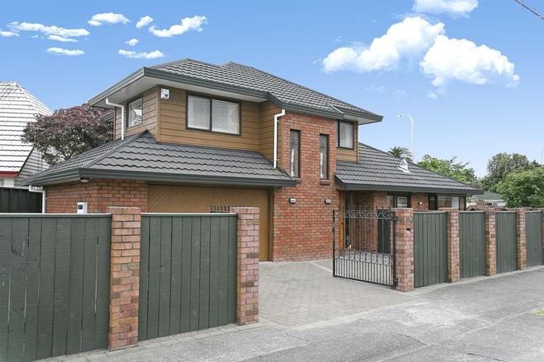 Photo of property in 153 Kings Crescent, Hutt Central, Lower Hutt, 5010