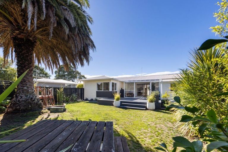 Photo of property in 58a Cottonwood Street, Parklands, Christchurch, 8083