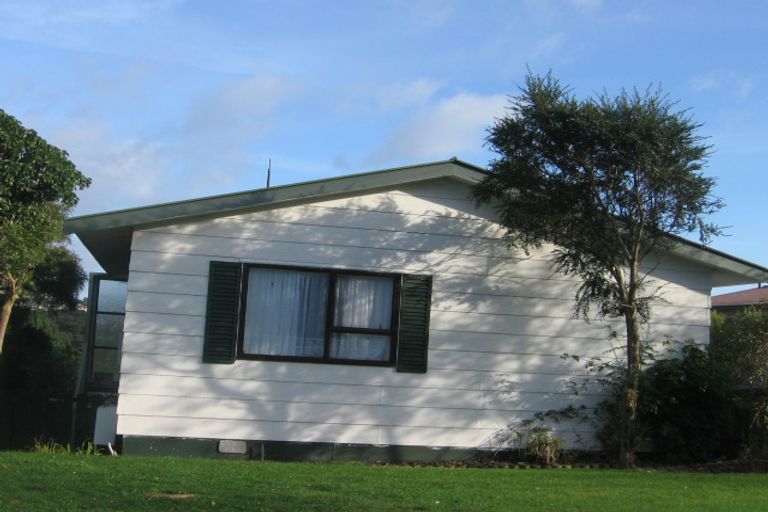 Photo of property in 68 Mercury Way, Whitby, Porirua, 5024