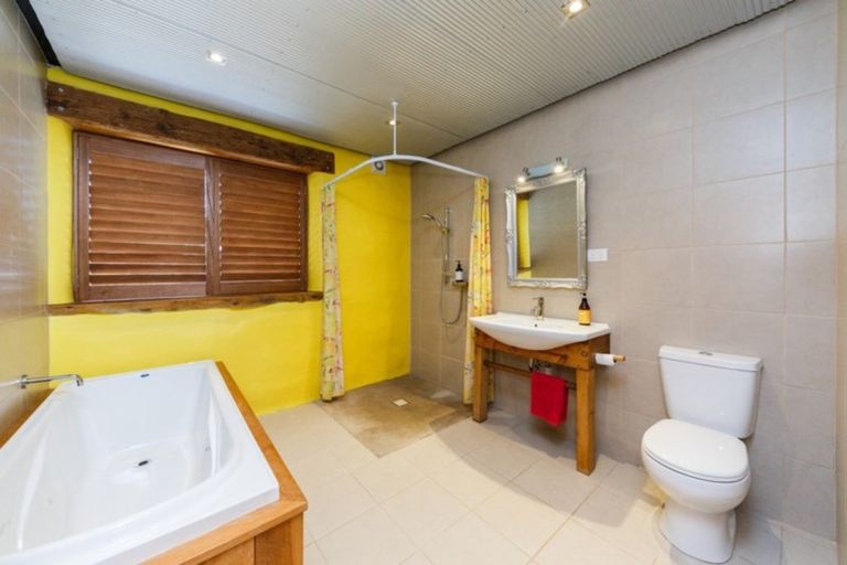 Photo of property in 57 Mchardie Road, Bulls, 4894