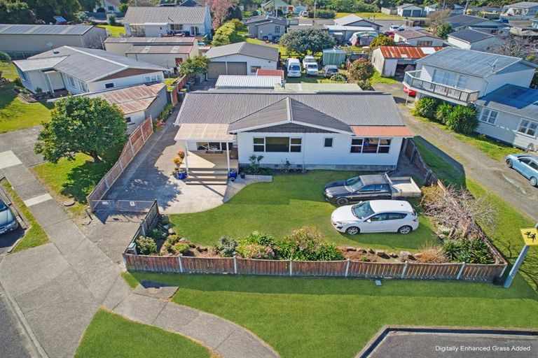 Photo of property in 4 Kowhai Avenue, Edgecumbe, 3120