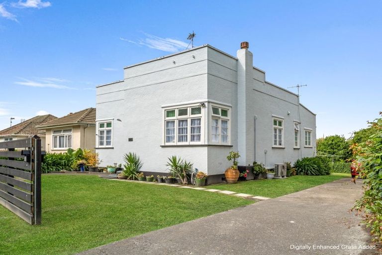 Photo of property in 108 Anzac Parade, Whanganui East, Whanganui, 4500