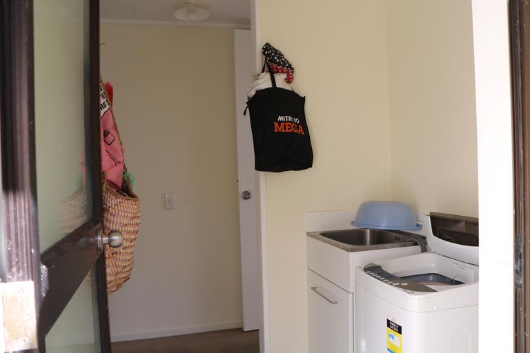 Photo of property in 16 Paradise Road, Coopers Beach, 0420