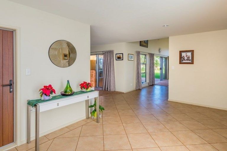 Photo of property in 7 Kilsby Place, Levin, 5510