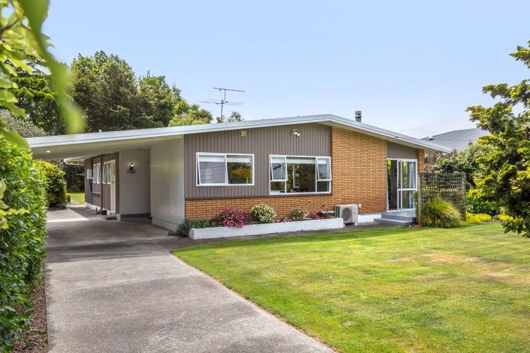 Photo of property in 100 East Street, Greytown, 5712